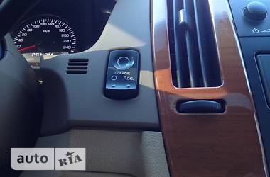 Седан Cadillac STS 2009 в 