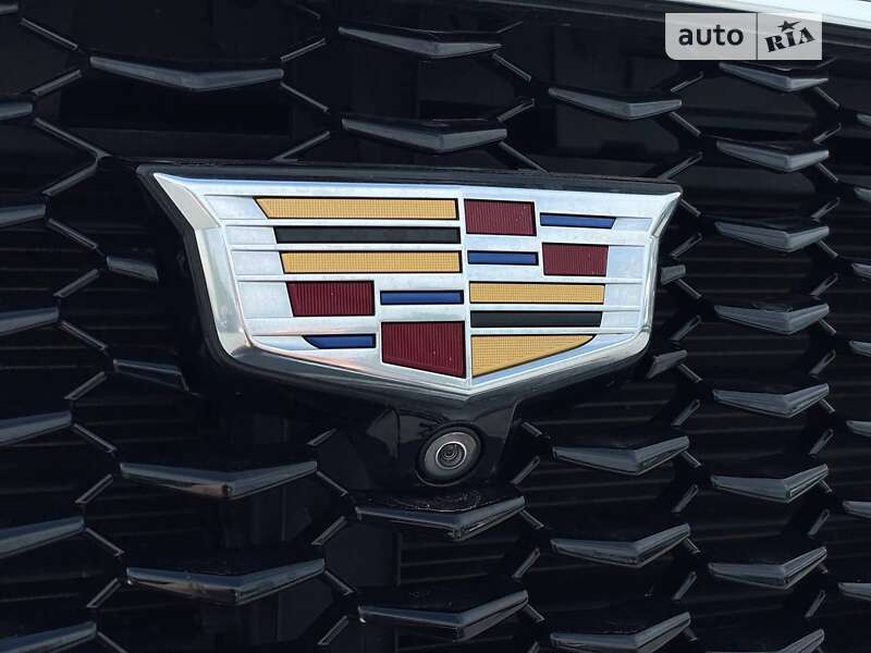 Внедорожник / Кроссовер Cadillac XT4 2019 в Ровно