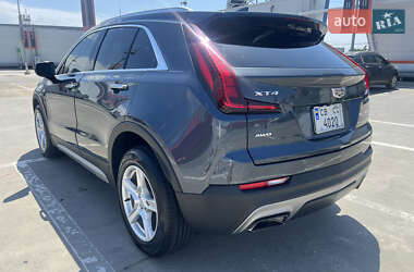 Внедорожник / Кроссовер Cadillac XT4 2018 в 