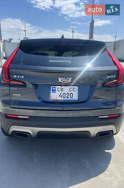 Внедорожник / Кроссовер Cadillac XT4 2018 в 