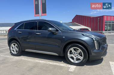 Внедорожник / Кроссовер Cadillac XT4 2018 в 