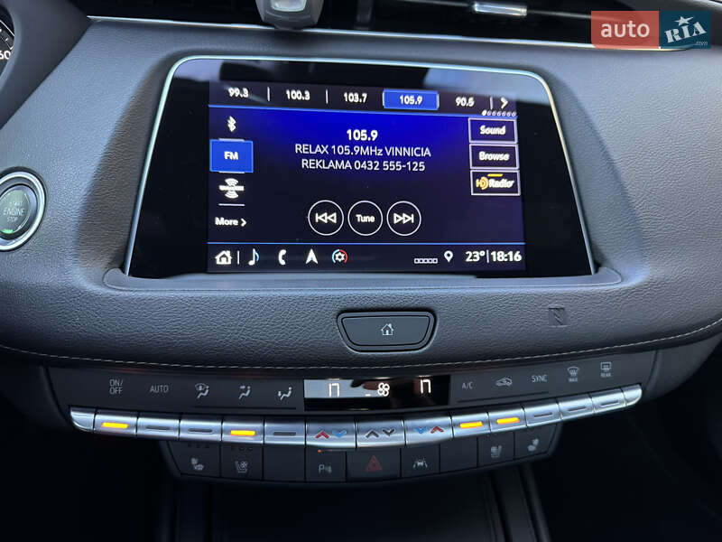 Внедорожник / Кроссовер Cadillac XT4 2019 в Виннице