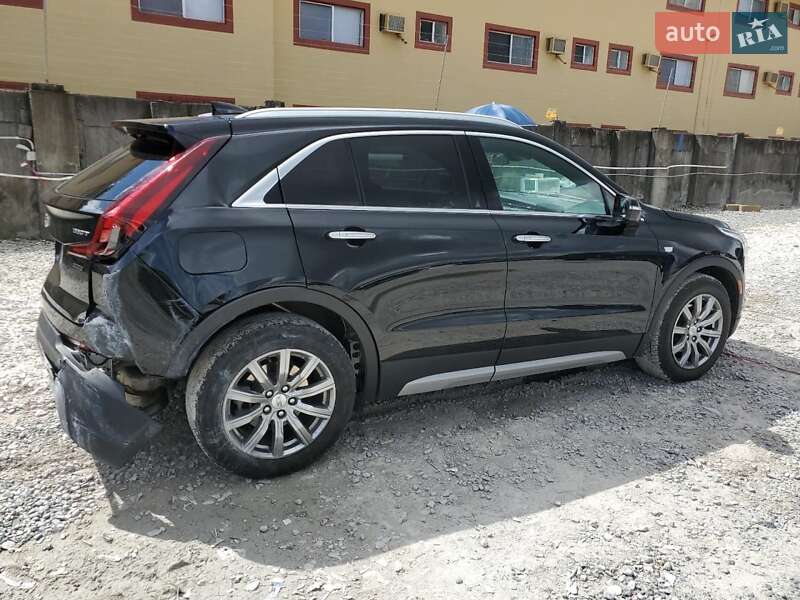 Позашляховик / Кросовер Cadillac XT4 2021 в Львові