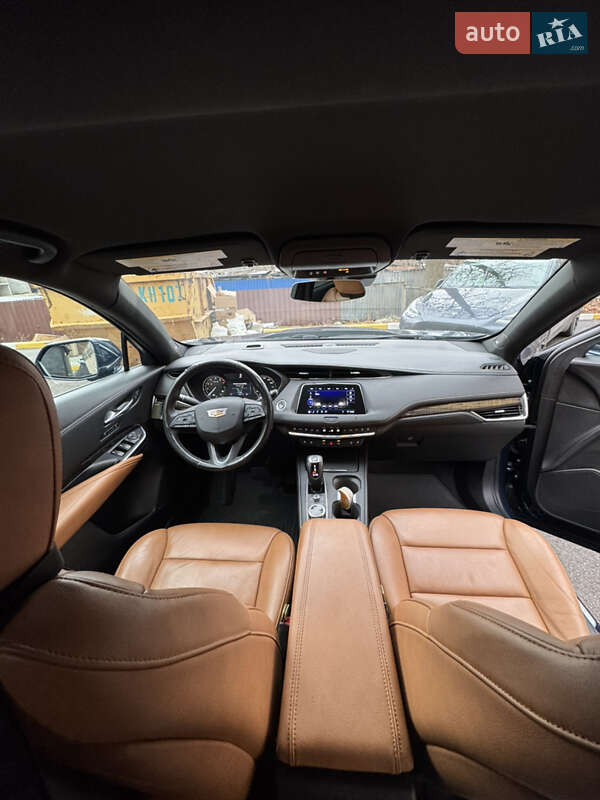 Внедорожник / Кроссовер Cadillac XT4 2018 в Ирпене фото 13 Внедорожник / Кроссовер Cadillac XT4 2018 в Ирпене