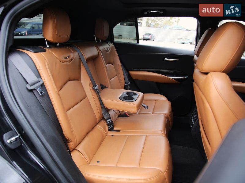 Позашляховик / Кросовер Cadillac XT4 2019 в Харкові