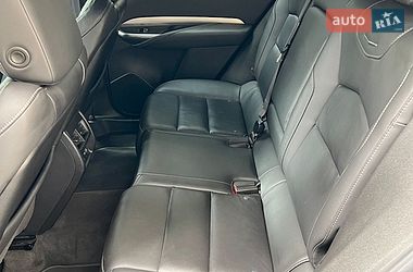 Внедорожник / Кроссовер Cadillac XT4 2020 в Киеве