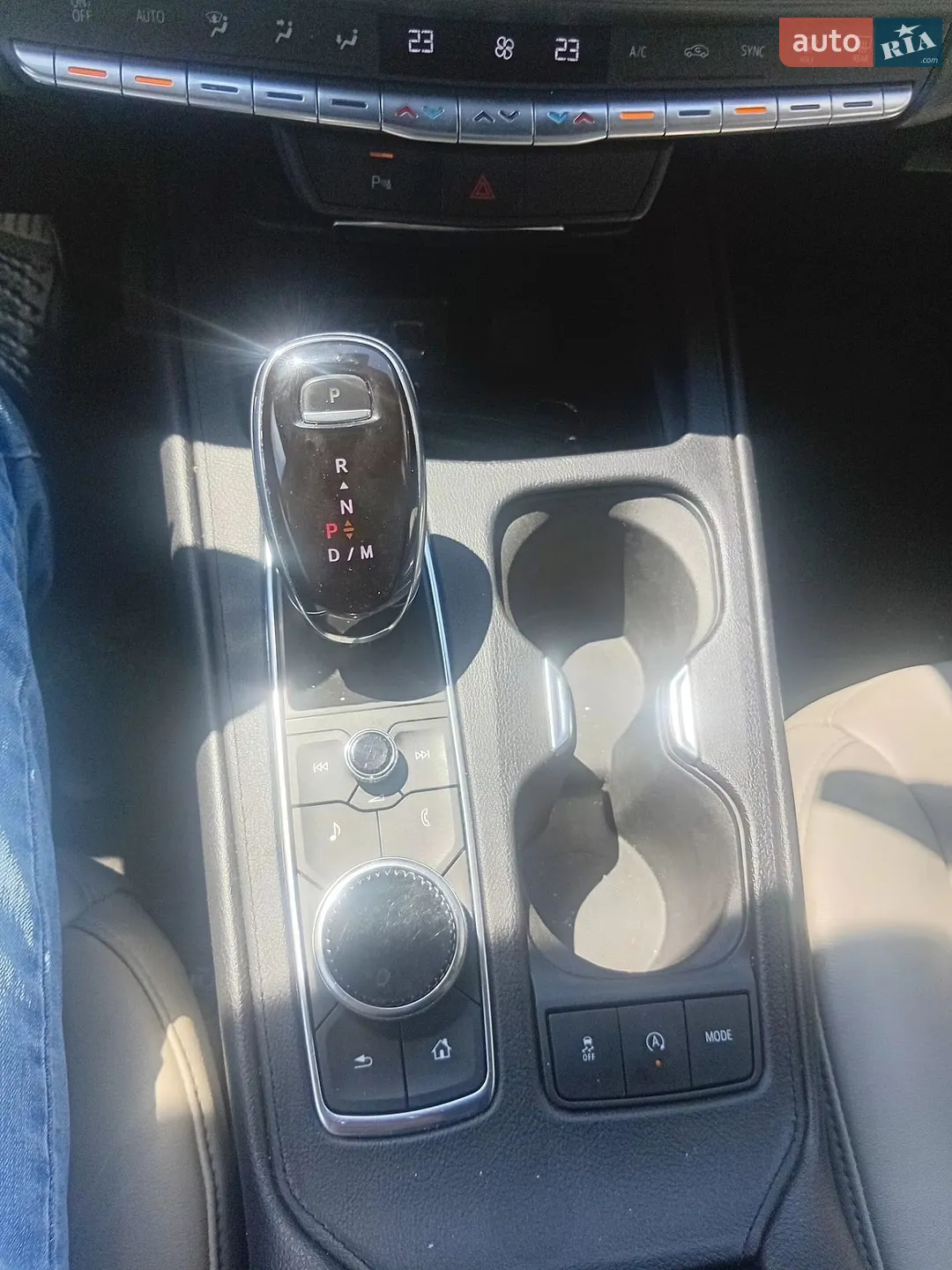 2019 Cadillac XT4 - мініатюра 3