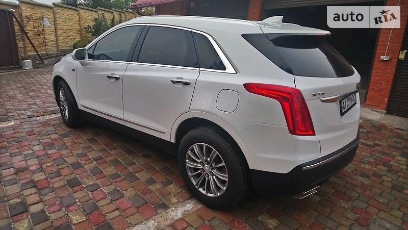Позашляховик / Кросовер Cadillac XT5 2017 в Василькові