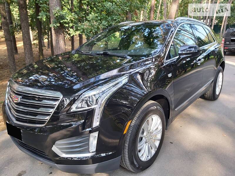 Внедорожник / Кроссовер Cadillac XT5 2016 в Житомире