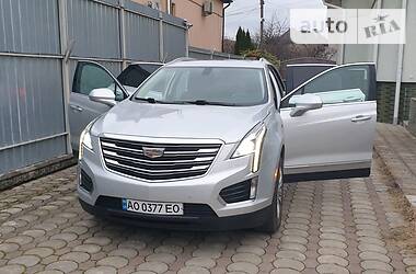 Позашляховик / Кросовер Cadillac XT5 2017 в Ужгороді