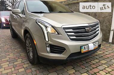 Внедорожник / Кроссовер Cadillac XT5 2016 в Киеве