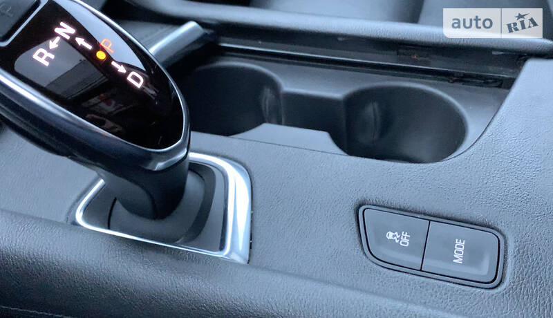 Внедорожник / Кроссовер Cadillac XT5 2018 в Киеве