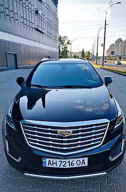 Внедорожник / Кроссовер Cadillac XT5 2016 в Киеве