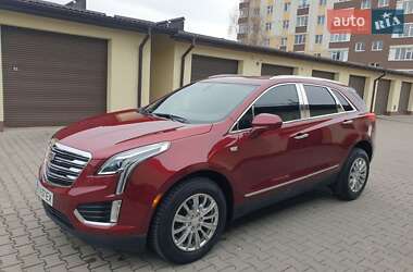 Внедорожник / Кроссовер Cadillac XT5 2017 в Хмельницком