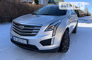 Внедорожник / Кроссовер Cadillac XT5 2018 в 