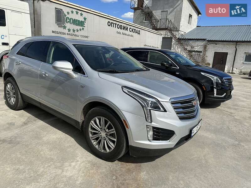 Внедорожник / Кроссовер Cadillac XT5 2017 в Киеве