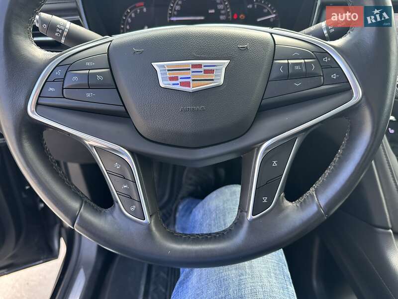 Внедорожник / Кроссовер Cadillac XT5 2016 в Киеве фото 15 Внедорожник / Кроссовер Cadillac XT5 2016 в Киеве