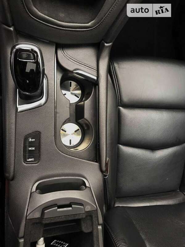 Внедорожник / Кроссовер Cadillac XT5 2016 в Коломые