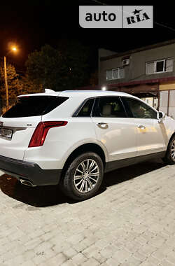 Внедорожник / Кроссовер Cadillac XT5 2017 в Одессе