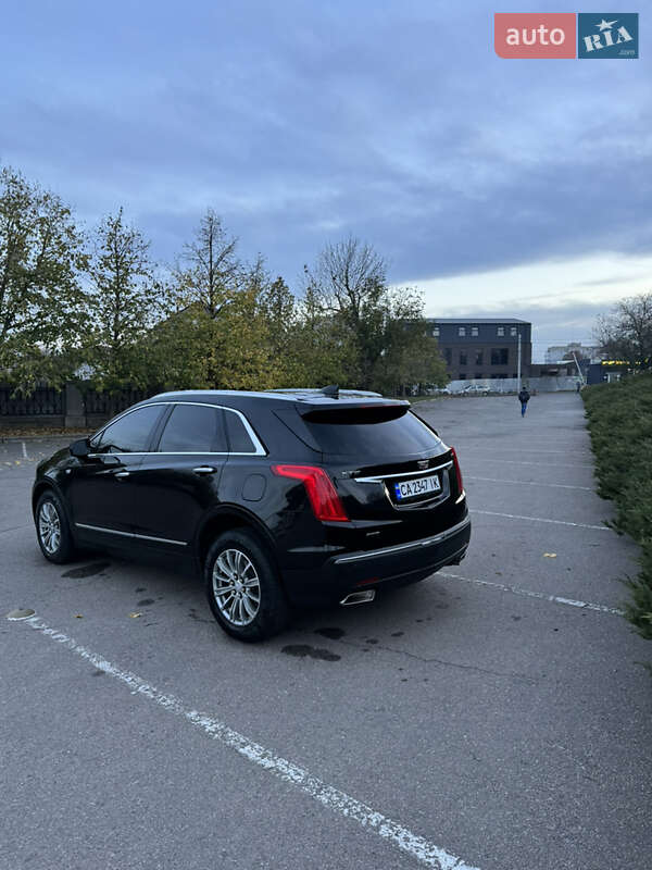 Внедорожник / Кроссовер Cadillac XT5 2017 в Умани
