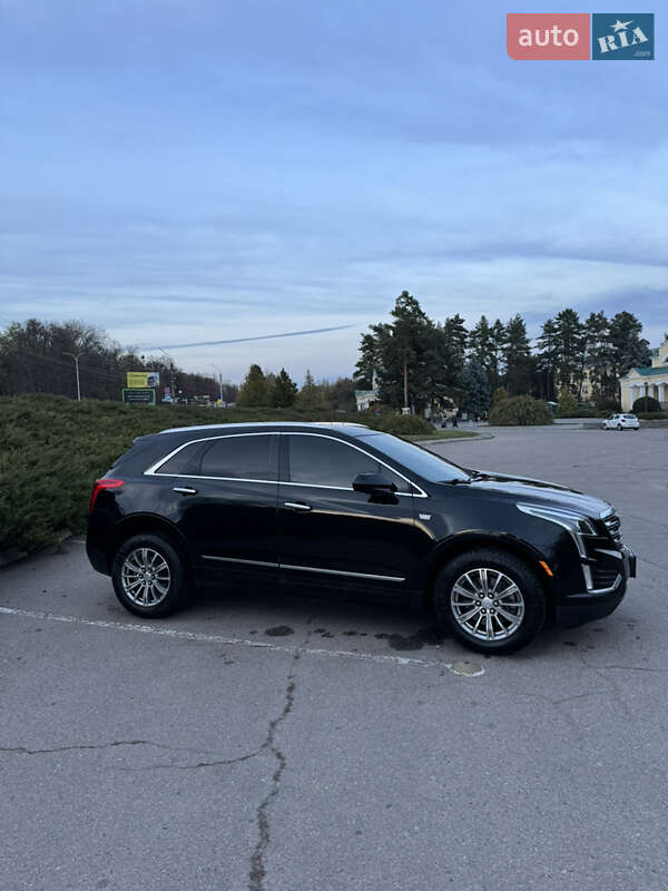 Внедорожник / Кроссовер Cadillac XT5 2017 в Умани