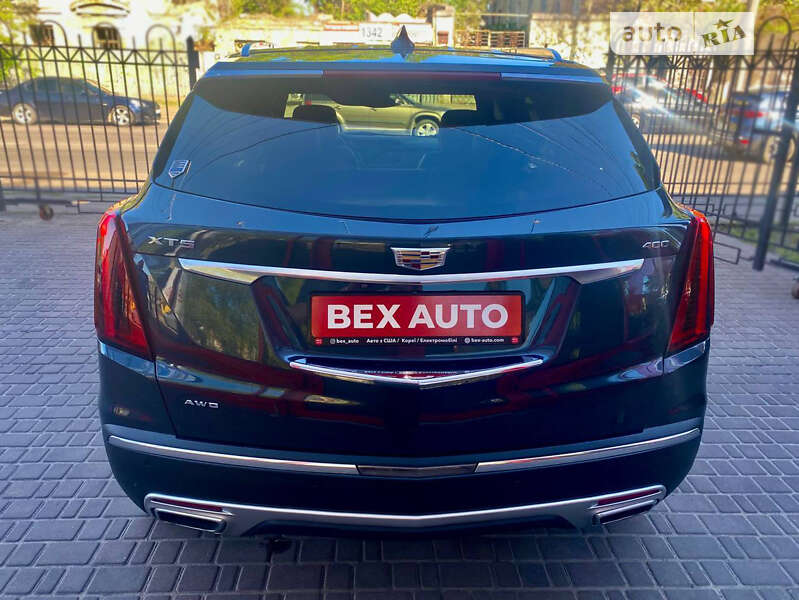 Внедорожник / Кроссовер Cadillac XT5 2019 в Одессе