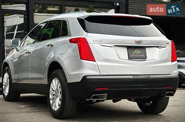 Внедорожник / Кроссовер Cadillac XT5 2017 в Киеве