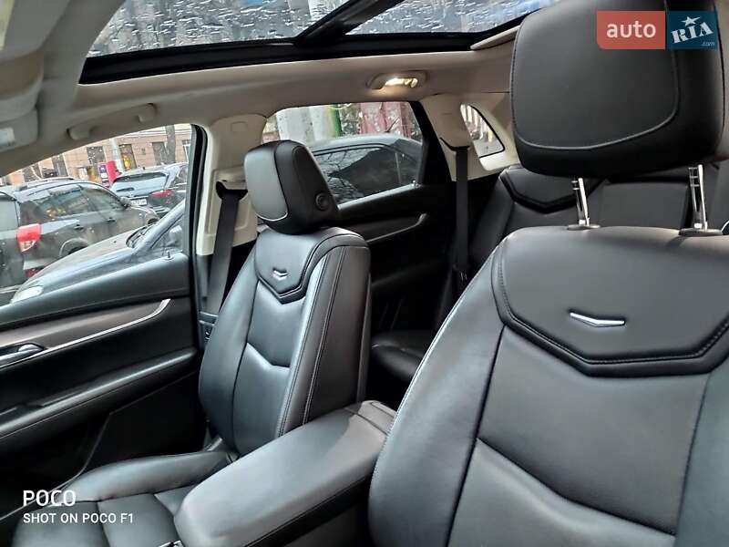 Позашляховик / Кросовер Cadillac XT5 2019 в Одесі