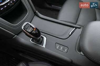 Внедорожник / Кроссовер Cadillac XT5 2019 в Львове