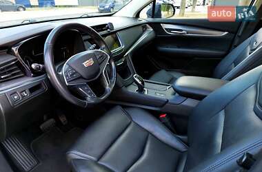 Внедорожник / Кроссовер Cadillac XT5 2019 в 