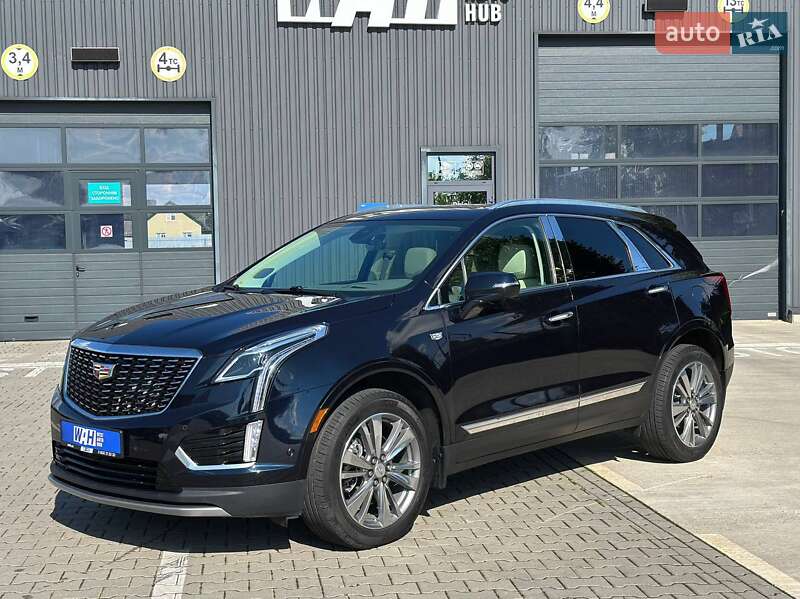 Позашляховик / Кросовер Cadillac XT5 2021 в Луцьку