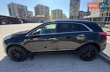 Внедорожник / Кроссовер Cadillac XT5 2019 в 