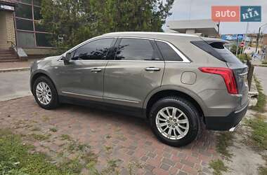 Внедорожник / Кроссовер Cadillac XT5 2019 в 