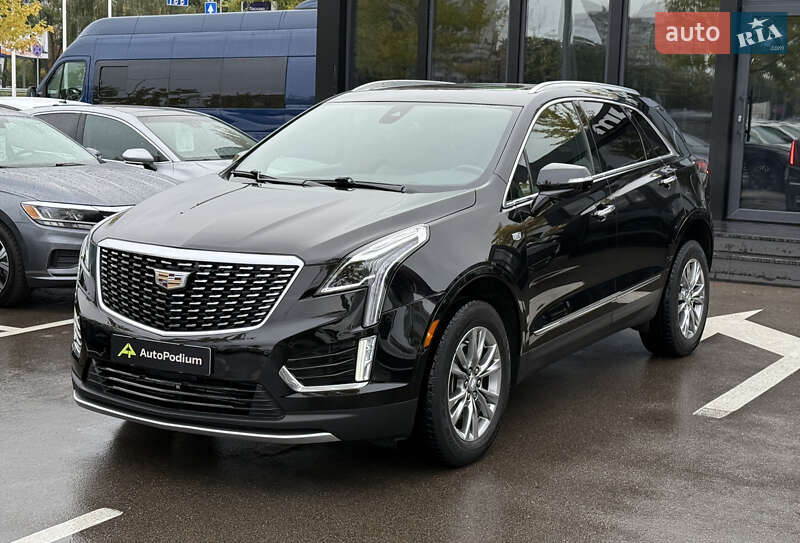 Внедорожник / Кроссовер Cadillac XT5 2021 в Киеве