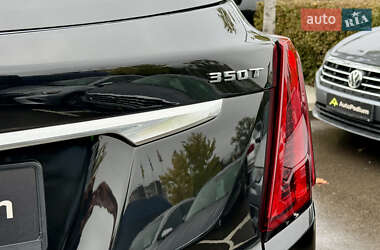 Внедорожник / Кроссовер Cadillac XT5 2021 в 