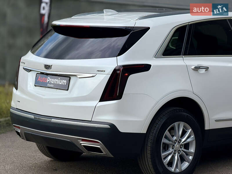 Внедорожник / Кроссовер Cadillac XT5 2021 в Харькове