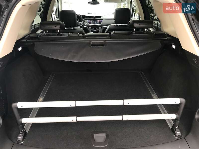 Внедорожник / Кроссовер Cadillac XT5 2016 в Коломые