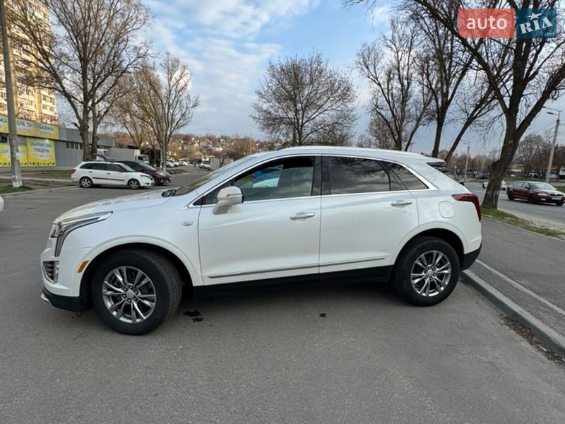 Позашляховик / Кросовер Cadillac XT5 2020 в Дніпрі