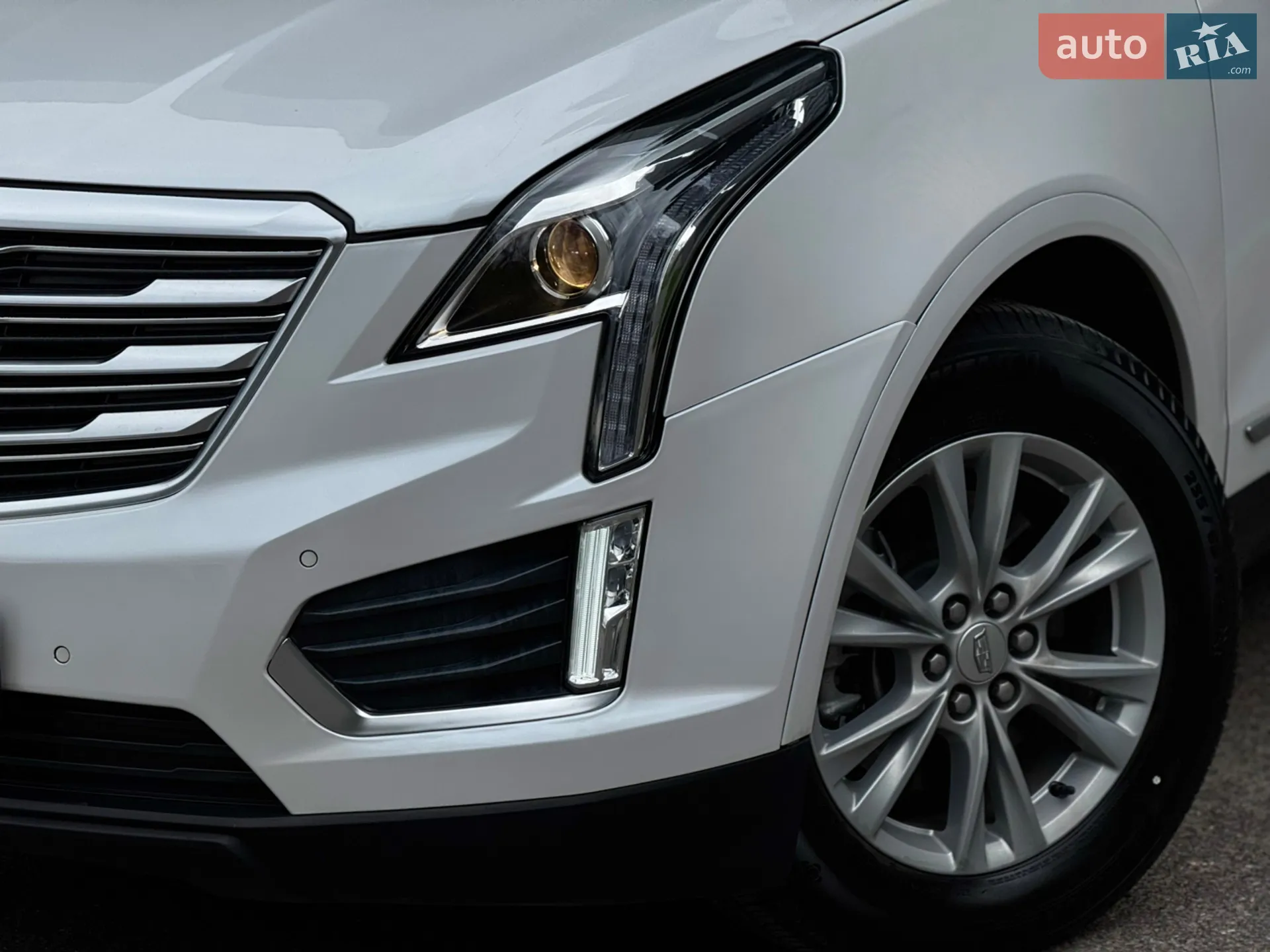 2021 Cadillac XT5 - мініатюра 3