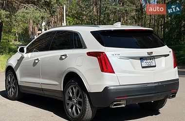 Внедорожник / Кроссовер Cadillac XT5 2018 в Новомосковске