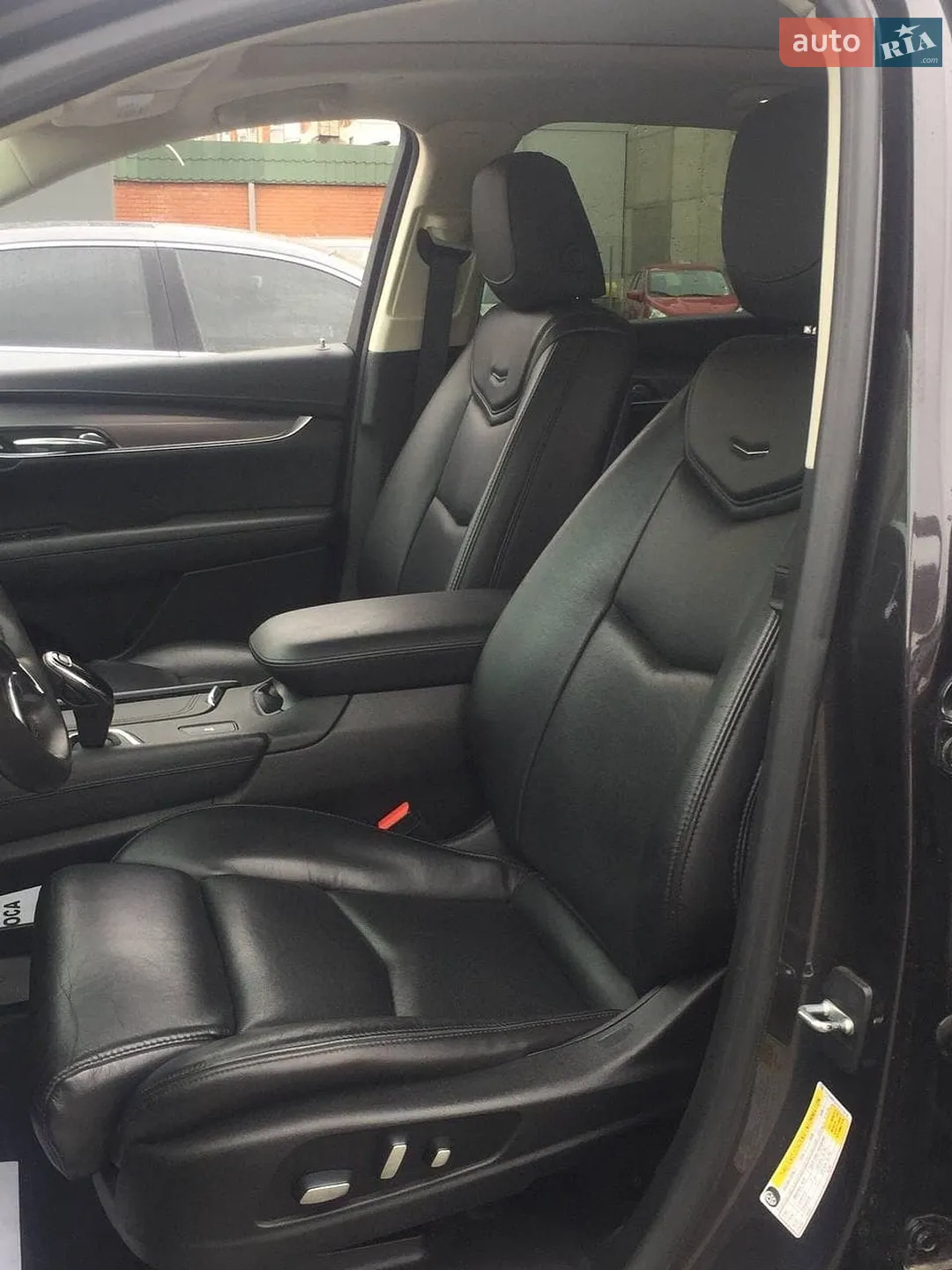 2017 Cadillac XT5 - мініатюра 17