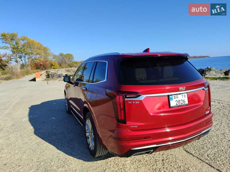 Внедорожник / Кроссовер Cadillac XT6 2020 в Измаиле