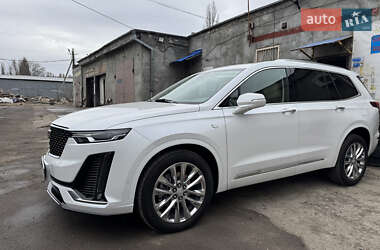 Универсал Cadillac XT6 2022 в 