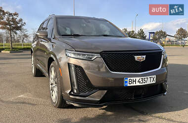 Внедорожник / Кроссовер Cadillac XT6 2019 в 