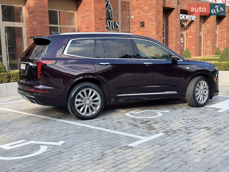 Внедорожник / Кроссовер Cadillac XT6 2019 в Киеве