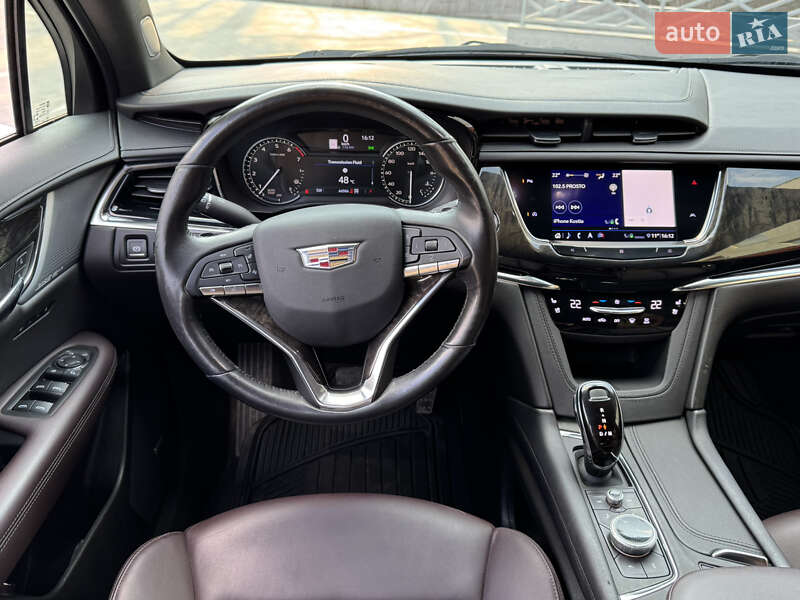 Внедорожник / Кроссовер Cadillac XT6 2019 в Киеве