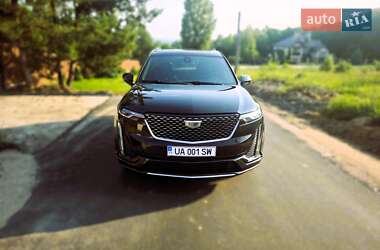 Позашляховик / Кросовер Cadillac XT6 2021 в 