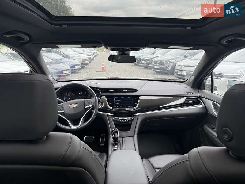 Внедорожник / Кроссовер Cadillac XT6 2020 в Хмельницком