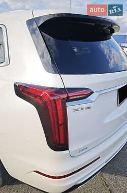 Внедорожник / Кроссовер Cadillac XT6 2019 в 