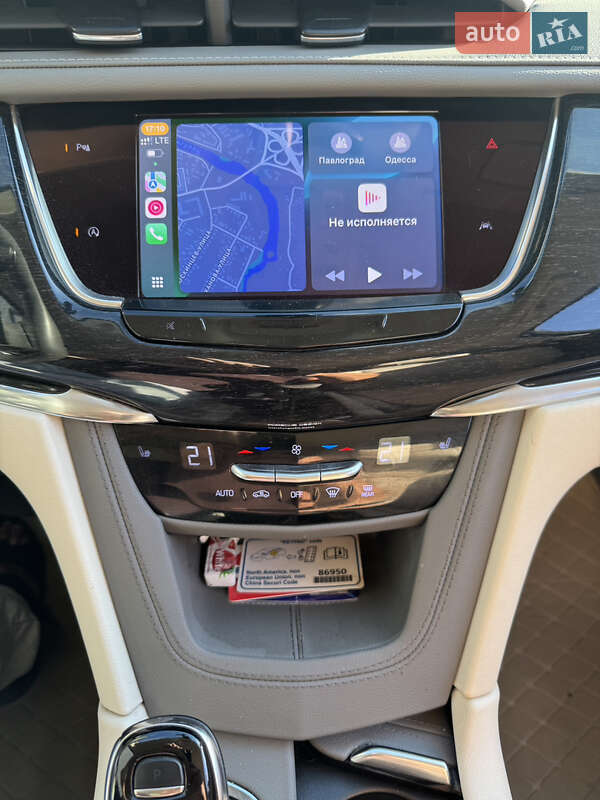 Универсал Cadillac XT6 2022 в Днепре